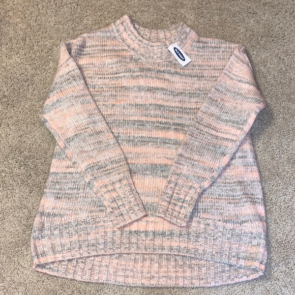 Old Navy Sweaters - NWT Women’s Old Navy Pink and Gray Knit Crew Neck Sweater XS